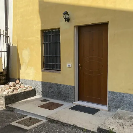 Appartamento B&B C'Era Una Volta Solferino Exterior photo